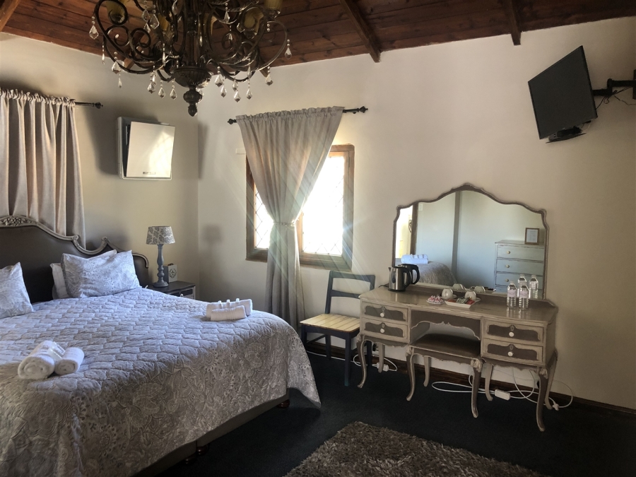7 Bedroom Property for Sale in Parys Free State